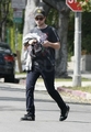 Rob breaks from 'WFE' for an LA workout  - robert-pattinson-and-kristen-stewart photo