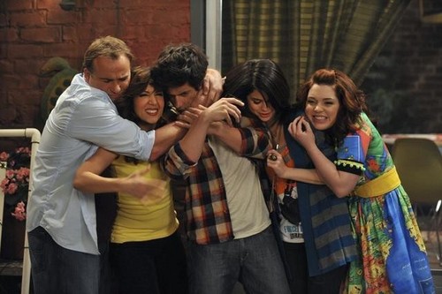  Wizards of Waverly Place – Max’s Secret Girlfriend – Promo Pictures