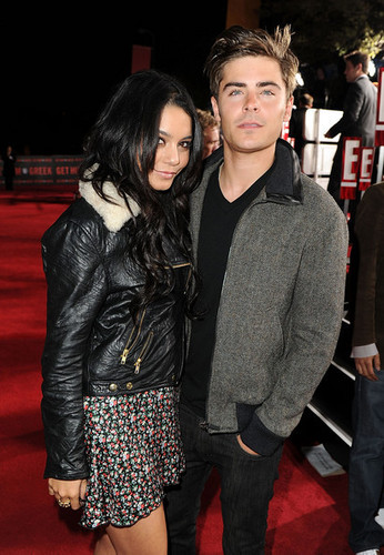  Zanessa@the premiere of "Get Him To The Greek" in LA (May 25th)