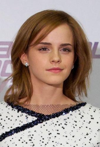  Emma Watson NATIONAL MOVIE Awards