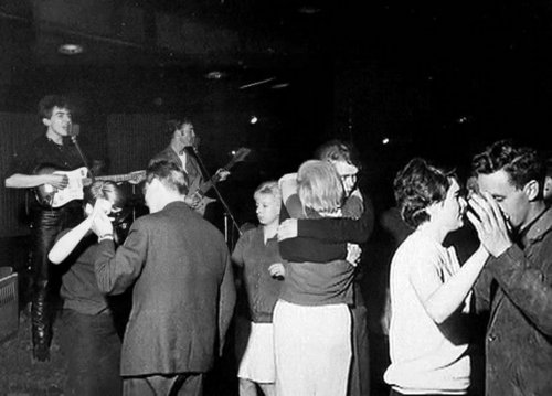  Beatles at the superiore, in alto Ten Club