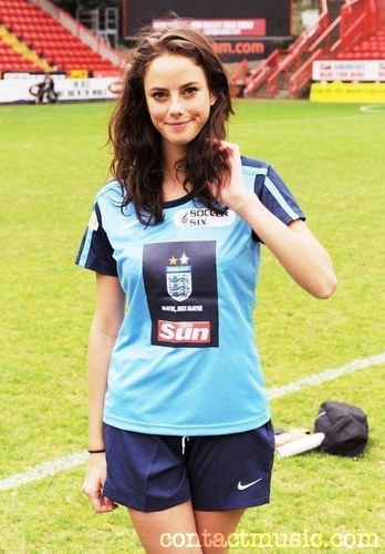  Kaya Scodelario in a football match