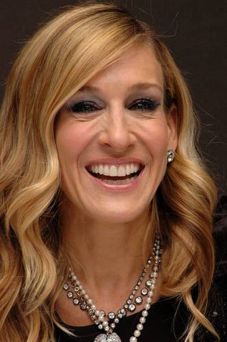  SJP @ "Sex and the City 2" Worldwide Press Conference