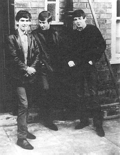 Beatles in front of Paul's home, 1962