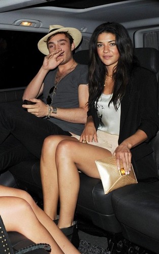  Ed Westwick and Jessica Szohr out together at the Soho Hotel (June 2)