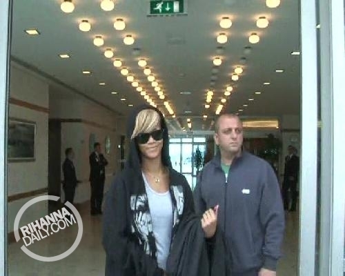 Rihanna at an airport in Istanbul, Turkey - June 3, 2010