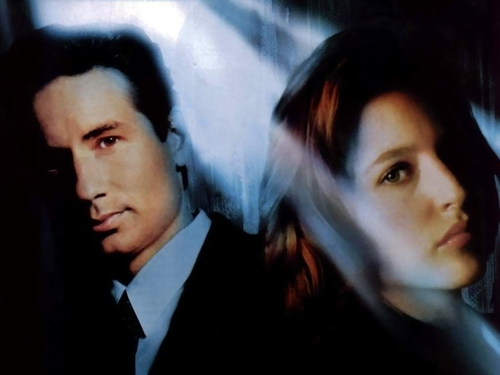  Mulder and Scully দেওয়ালপত্র
