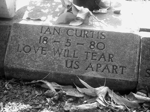  Ian Curtis