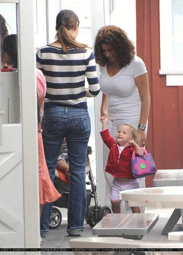  Jen and Ben Out With Their Girls!