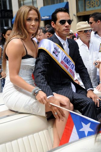  Jennifer @ 2010 Puerto Rican hari Parade