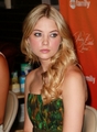 PLL Book Signing. - pretty-little-liars-tv-show photo