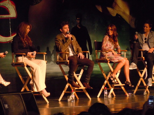  The Twilight Convention in Los Angeles (june 11)