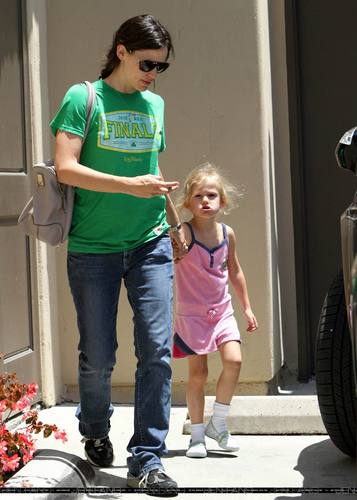  Jen Picked Up violet From School!