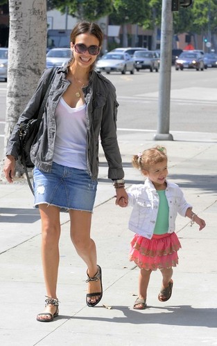  Jessica & Honor out in Beverly Hills