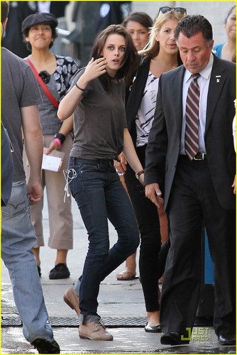  Kristen Stewart heading into the studio to tape a segment for Jimmy Kimmel Live