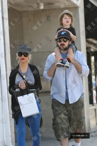 Christina Aguilera in Venise with Jordan and Max