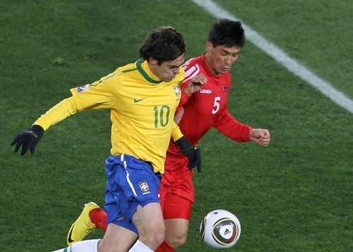 Kaká - FIFA World Cup 2010 - Brazil vs. N.Korea
