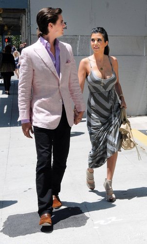 Kourtney and Scott out in Beverly Hills – June 22