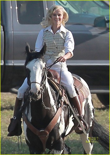  Reese Witherspoon is Back in the Saddle