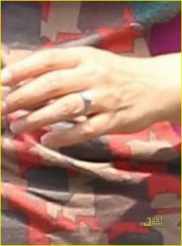  America Ferrera Wears Engagement Ring Around NYC