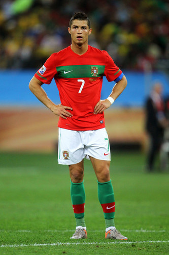  C.Ronaldo (Portugal v Brazil)