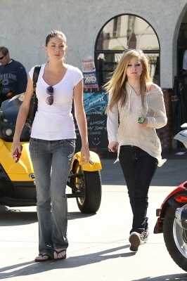 Shopping at Melrose Avenue in Hollywood - 24.06.10
