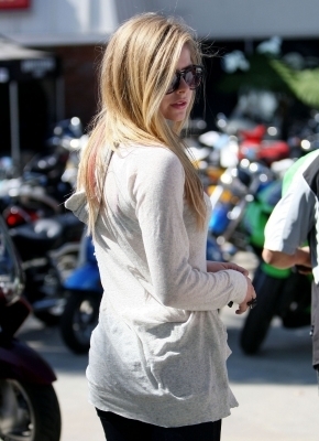 Shopping at Melrose Avenue in Hollywood - 24.06.10