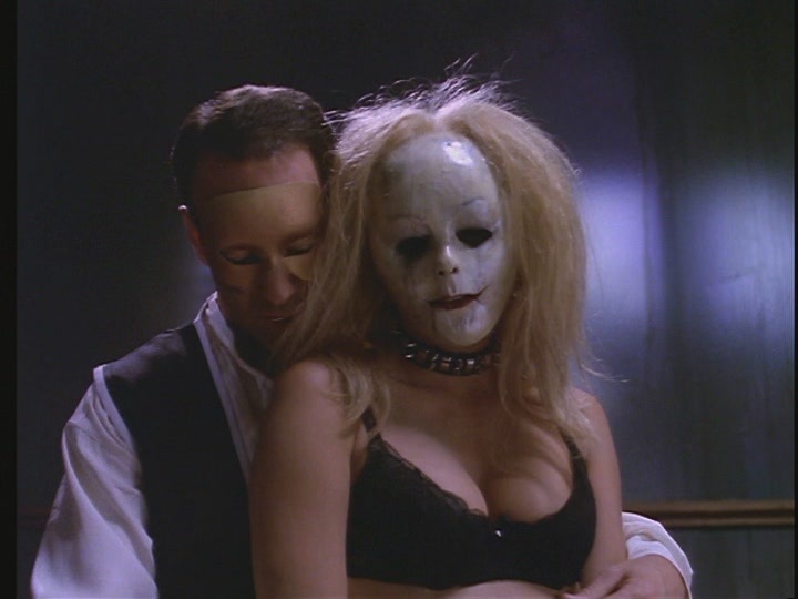 Image of 6x02 Only Skin Deep for fans of Tales from the Crypt. 