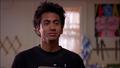 Kal Penn as Kumar in 'Harold & Kumar Go To White Castle' - kal-penn screencap