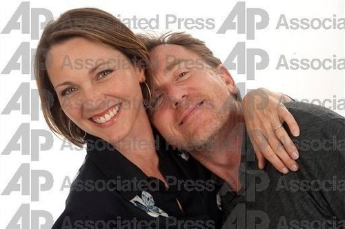  Kelli Williams and Tim Roth in raposa Upfronts