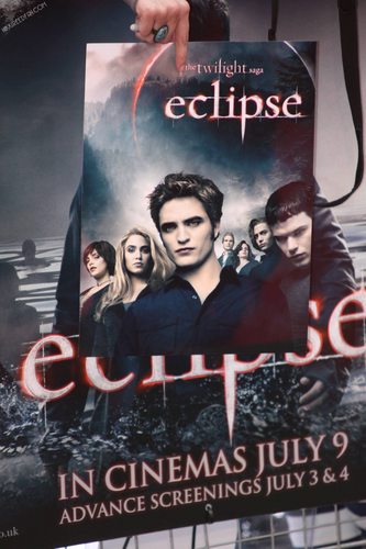  07-01 Twilight Eclipse London Premiere 