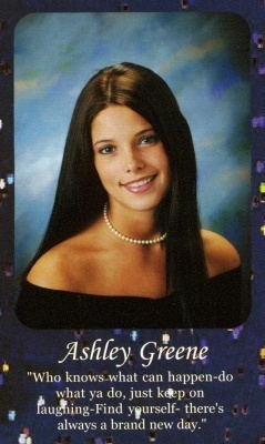  Ashley's Yearbook 사진