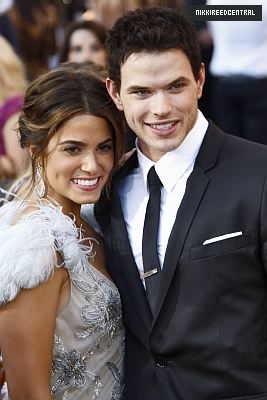 Kellan and Nikki at the 'Eclipse' Premiere