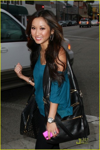  Brenda Song to Launch Perfume Line