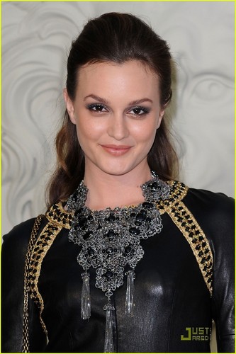 Leighton Meester: Front Row at Chanel Fashion Show!