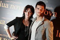 PROMOTING IN BRAZIL, MEXICO AND JAPAN - the-twilight-saga-new-moon-movie photo