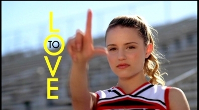  Quinn - "Somebody to Love" 音楽 Video