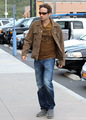 10/07/2010 - DD out and about - david-duchovny photo