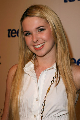 Kirsten At Teen Vogue Young Hollywood Party - Red Carpet