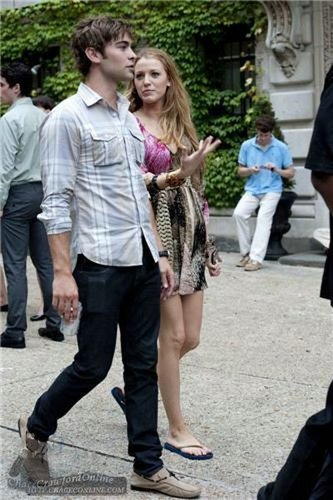 Blake Lively & Chace Crawford on set July 14th