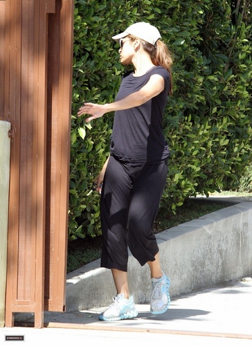  Eva leaving a gym in Los Angeles