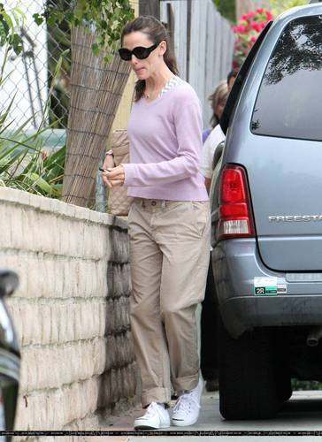  Jen out and about