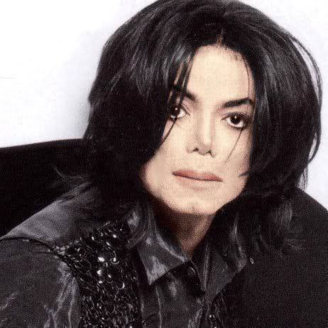 Michael-Jackson-L-uomo-Vogue-October-2007-michael-jackson-13868985-462-462.jpg