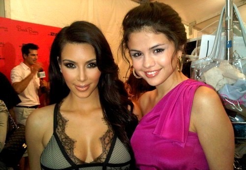  Selena & Kim K.
