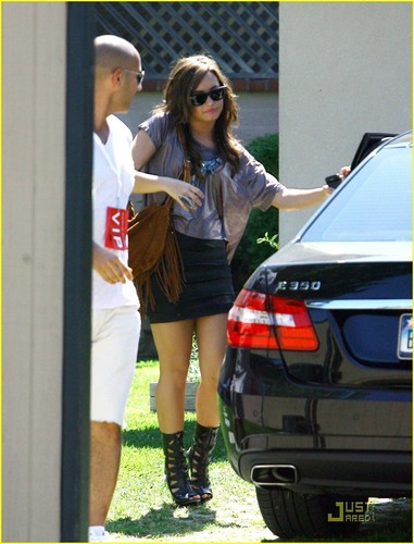  Demi out in Glendale