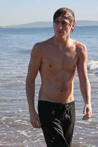 Kendall on the beach 