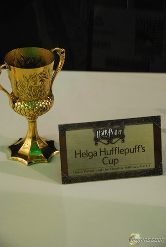  Helga Hufflepuff's Cup
