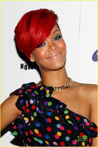 Rihanna: Polka Dot Jumpsuit!