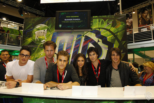  Autograph Signing - Comic Con 2010 - July 24