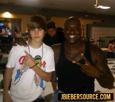 Justin Hanging out with Shaq